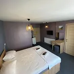 Retro Hotel