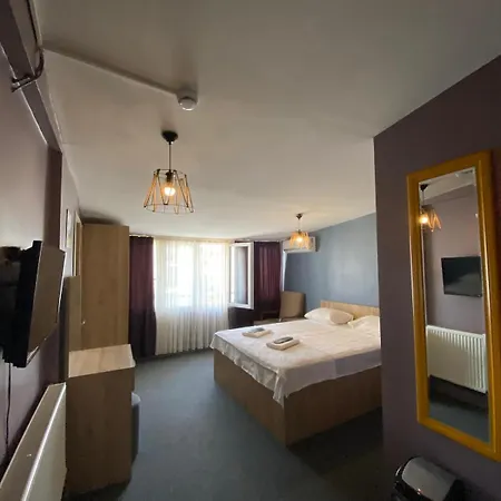 Retro Hotel
