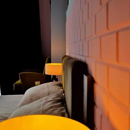 Retro Hotel